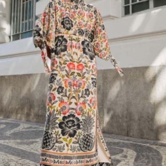 Farm Rio Romantic Garden Maxi Dress Size Small Floral Multi - Picture 12 of 14